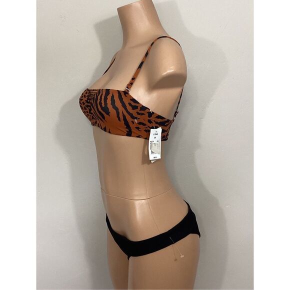 New. L*SPACE animal print bikini. Medium. MSRP $178 - Picture 7 of 9